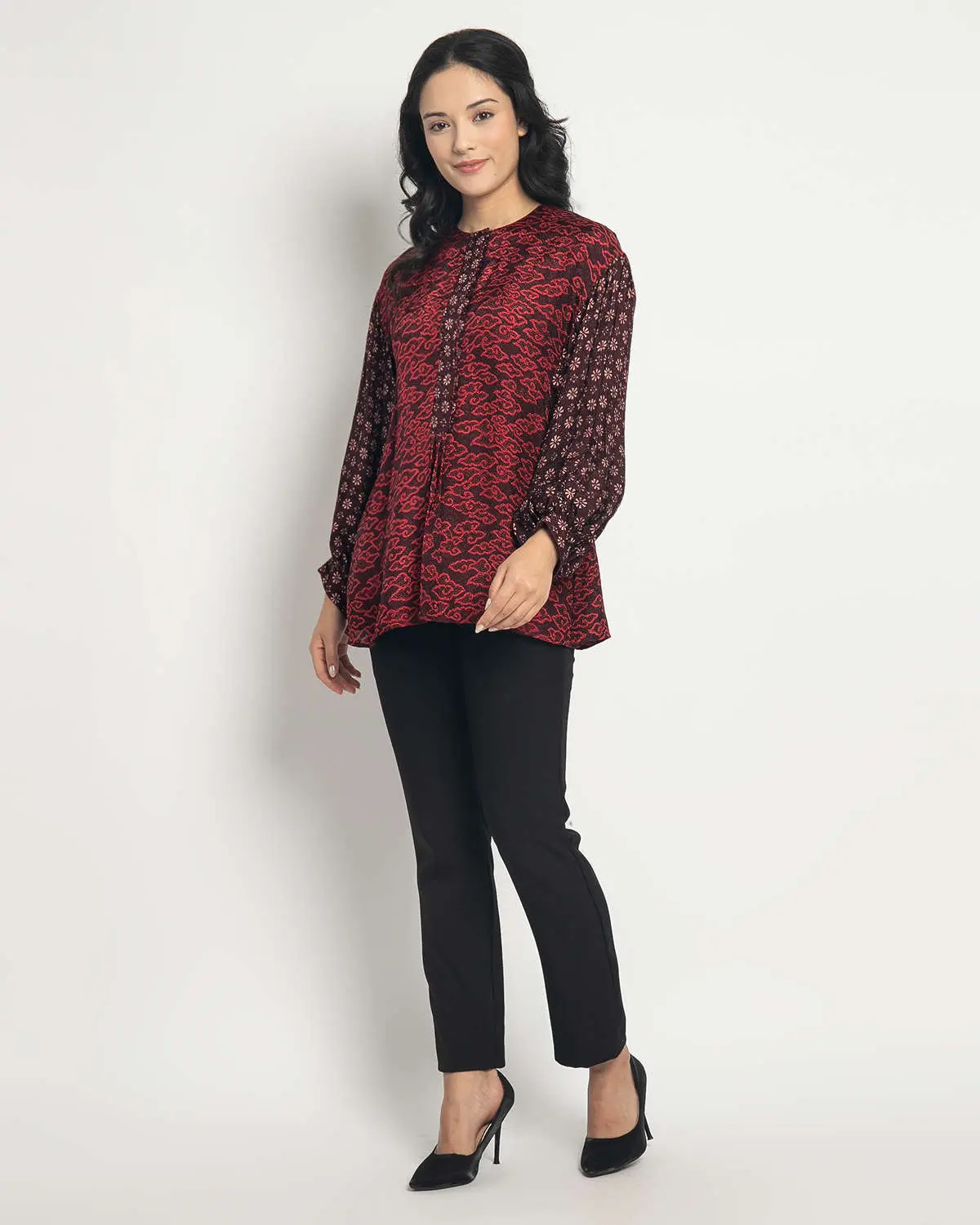 332-00003555 - 4 Megha Puspa - Image 1