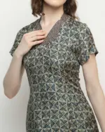 Laras Wati - Image 2