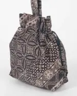 Drawstring Bag Batik - Image 3